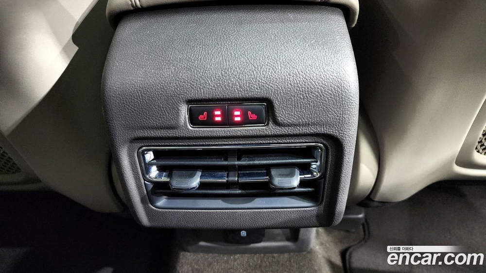 Lincoln Corsair 2.0 Reserve AWD (12.2022)