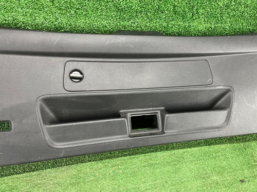 Обшивка крышки багажника Audi E-tron (2018-2023)