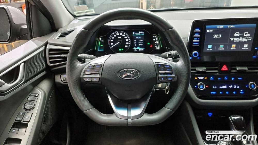 Hyundai The New Ionic Hybrid 1.6 HEV (09.2019)