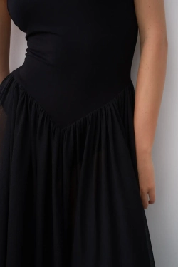 Платье-русалка черное