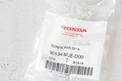 90134-MJE-D00. SCREW, PAN, 5X16