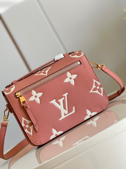 Louis Vuitton Pochette Metis