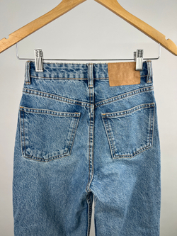 Джинсы Zara