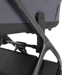 Коляска Carrello Vector 2025 CRL-6551 и автокресло Cybex Aton B2 Volcano Black 3 в 1 Ultimate Grey