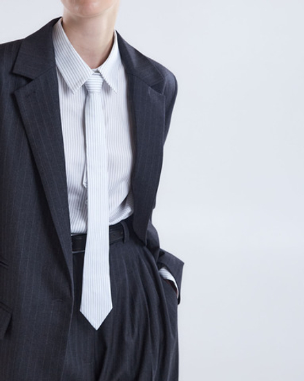 Рубашка из хлопка с галстуком в полоску