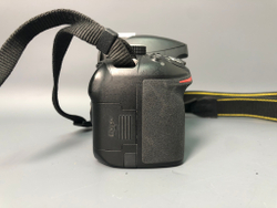 Nikon D3200 kit 18-55mm 3.5-5.6G VR 17000 кадров пробега.