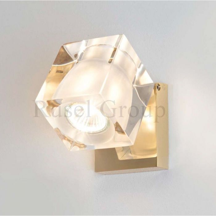 Настенный светильник Fabbian Cubetto Crystal Glass D28 G90 00