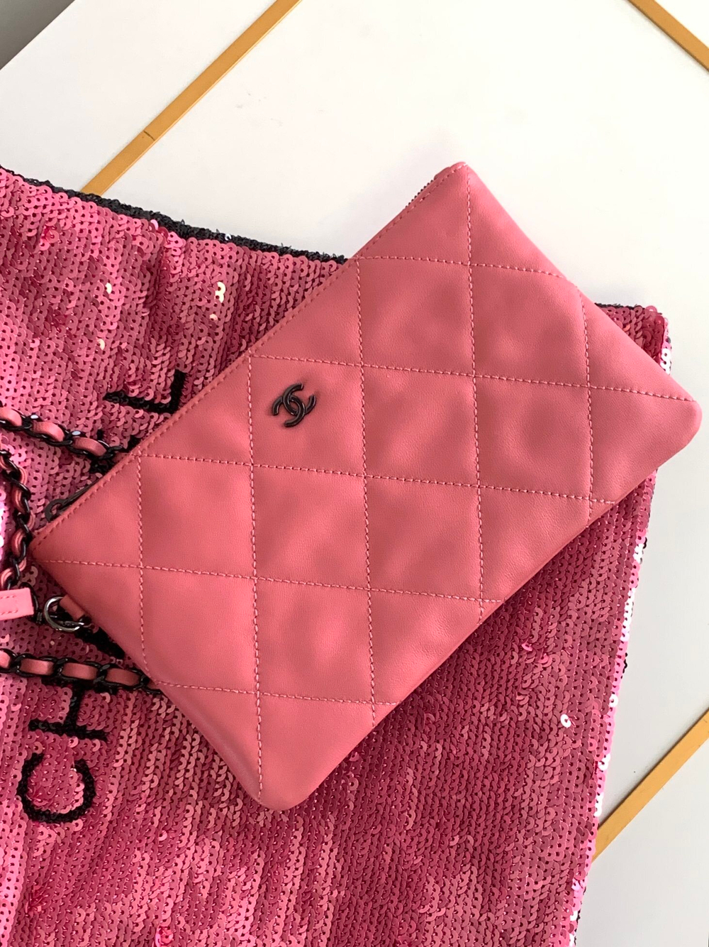Chanel Shopping Bag 39 cm