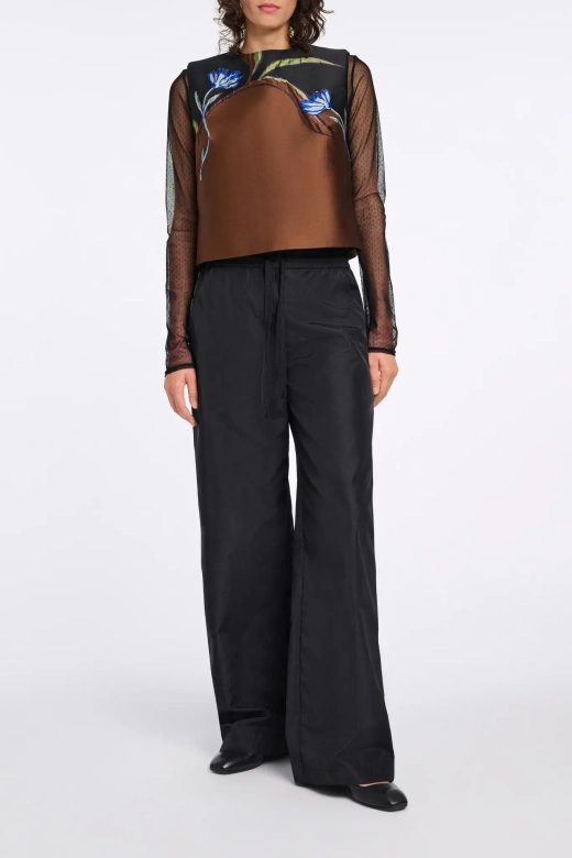 Лонгслив из полиэстера