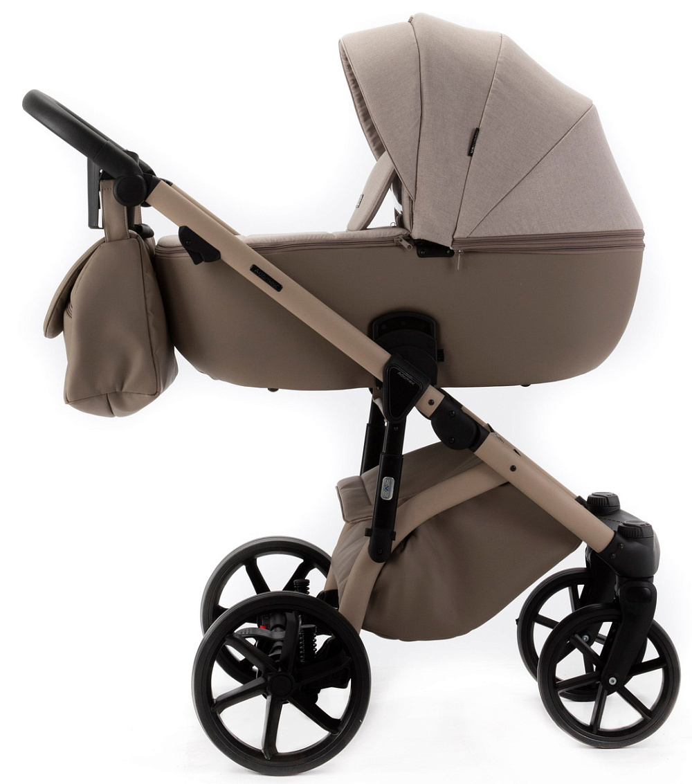 Детская коляска Adamex Nola Natura 3 в 1 N-4-CAPPUCCINO (СВ.БЕЖ + Т.БЕЖ.КОЖА)