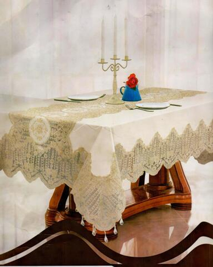 Скатерть бархатная с гипюром 150*220, цвет молочный (арт.2305)