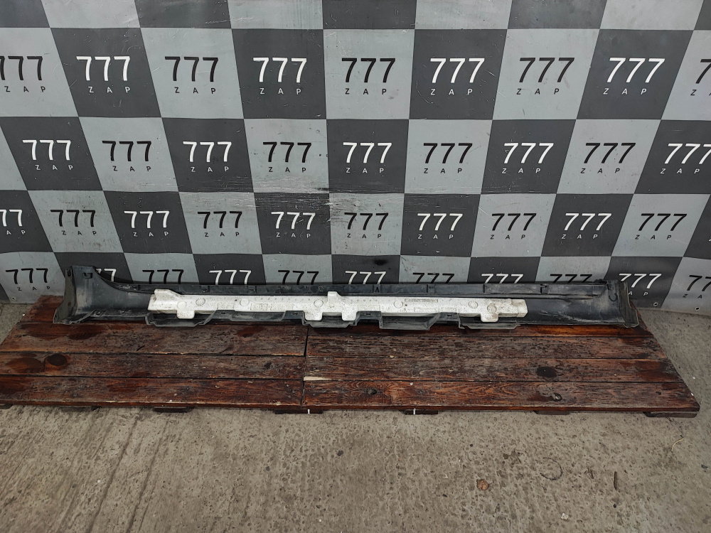 Накладка порога левого Toyota Camry (XV50) 14-18 Б/У Оригинал 7585206928