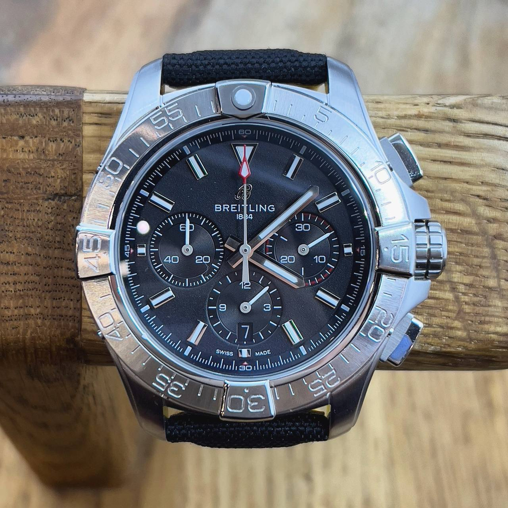 Часы Breitling