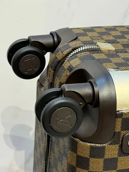 ЧЕМОДАН LOUIS VUITTON HORIZON Damier Ebene
