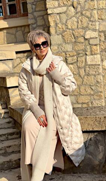 Пальто Мила + снуд — нежность, комфорт и лёгкий футуризм