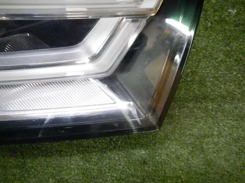Фара правая Audi Q5 (2017-2020) LED