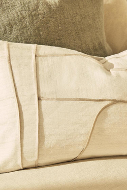 ZARA HOME ЧЕХОЛ ДЛЯ ДЕКОРАТИВНОЙ ПОДУШКИ С ВЫШИВКОЙ, СВЕТЛО-БЕЖЕВЫЙ