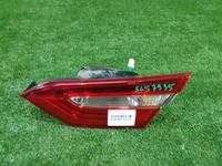 Фонарь правый внут Toyota Camry xv70 17-нв галоген