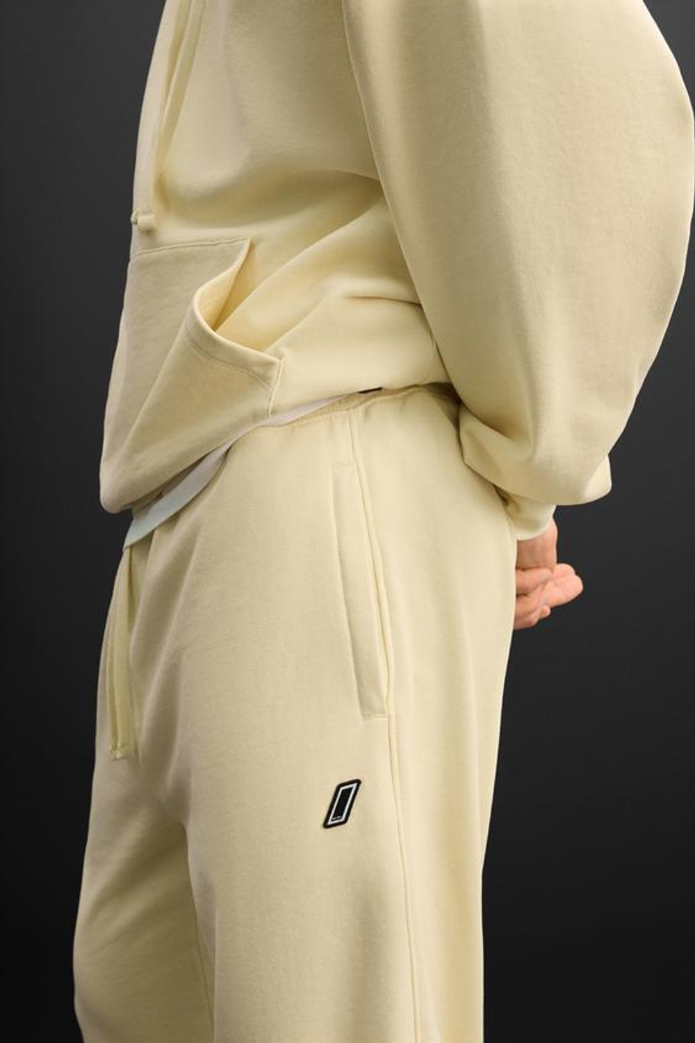 ZARA БРЮКИ-ДЖОГГЕРЫ, ЖЕЛТЫЙ