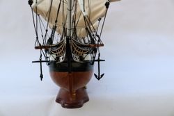 Van Der Heijden Модель парусника USS Constitution, США