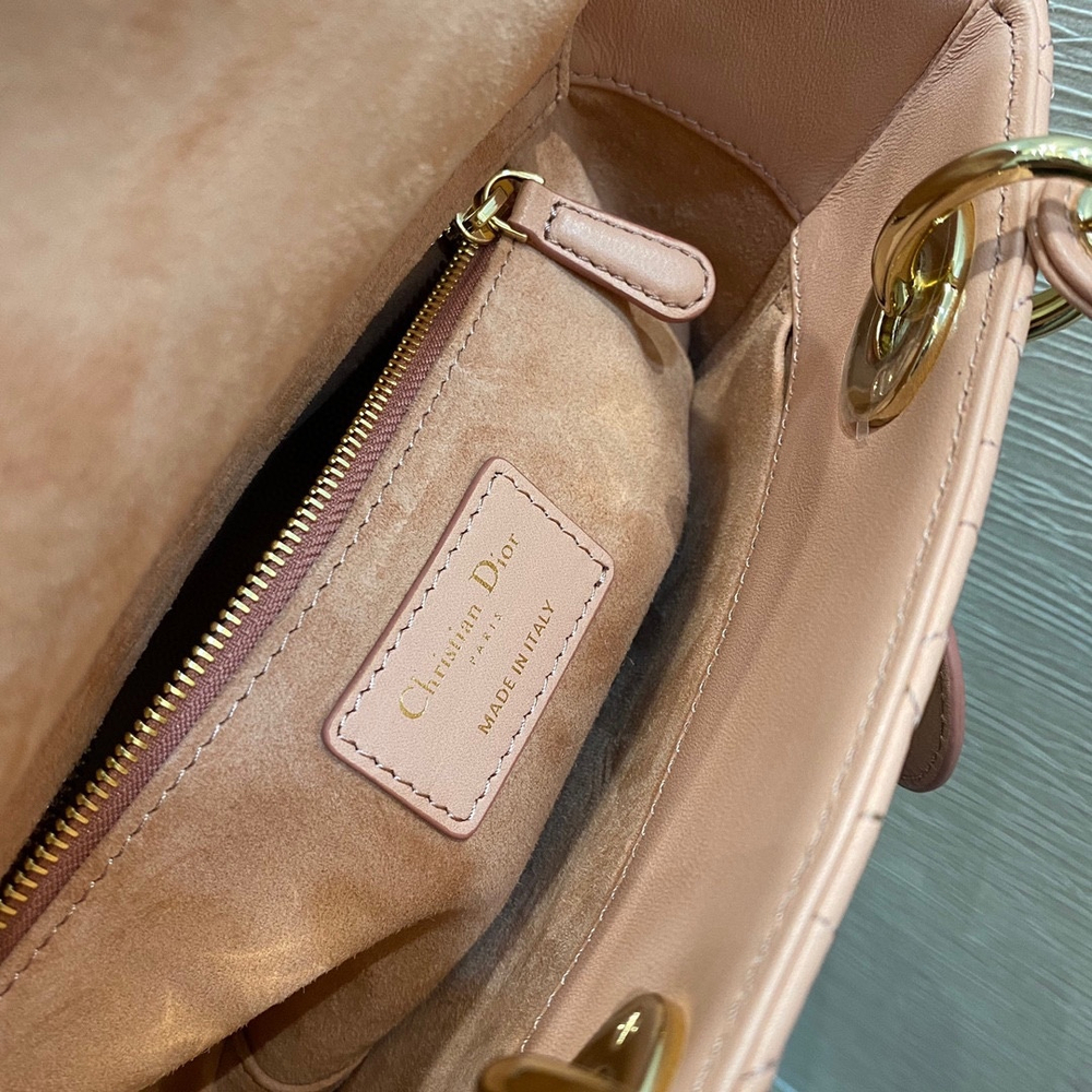 Christian Dior Lady Dior 20 cm