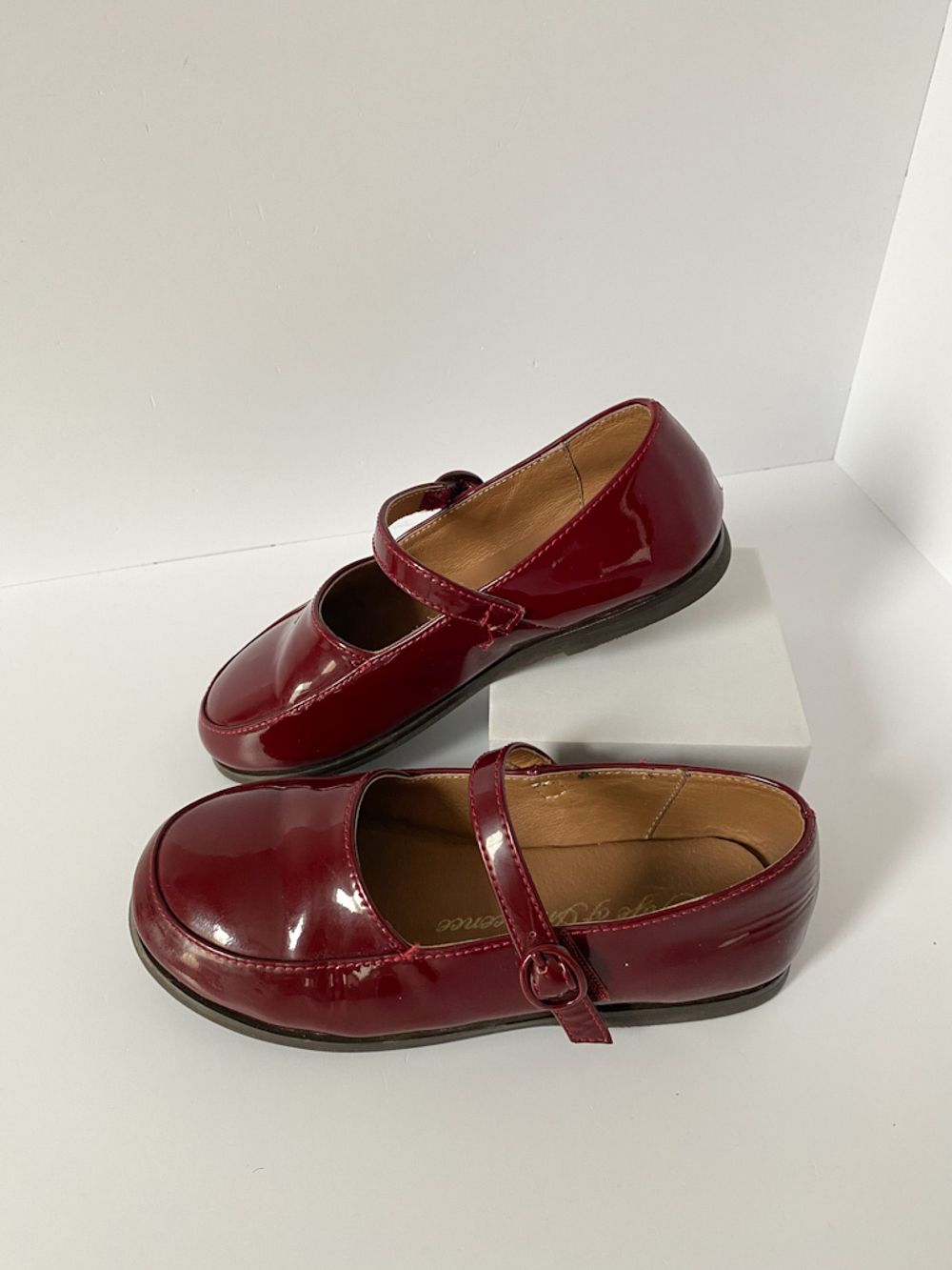 Лаковые туфли Age of Innocence, 28