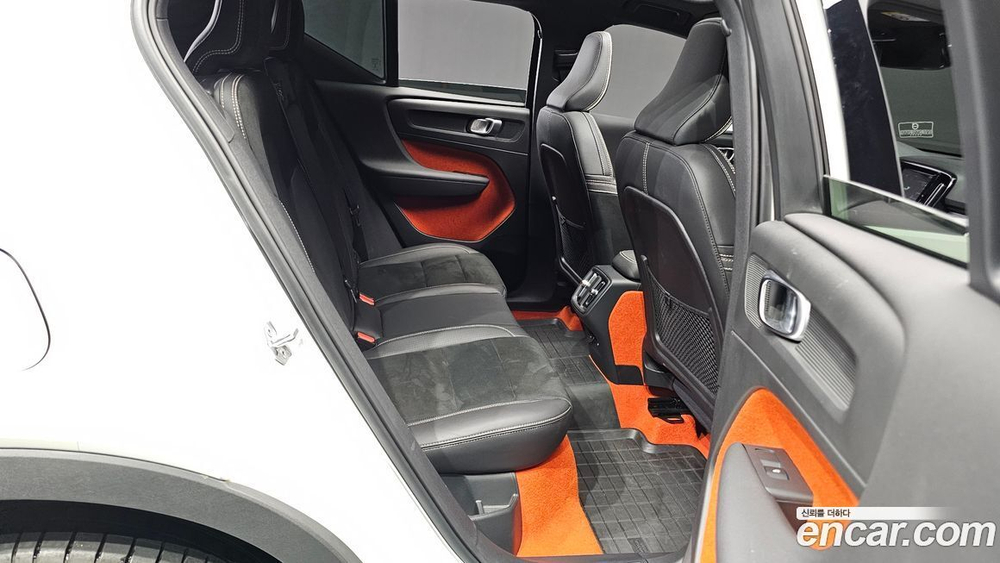 Volvo XC40 B4 R-Design (11.2020)
