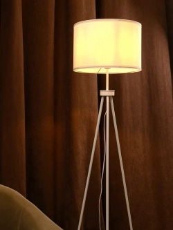 Напольный торшер в стиле лофт