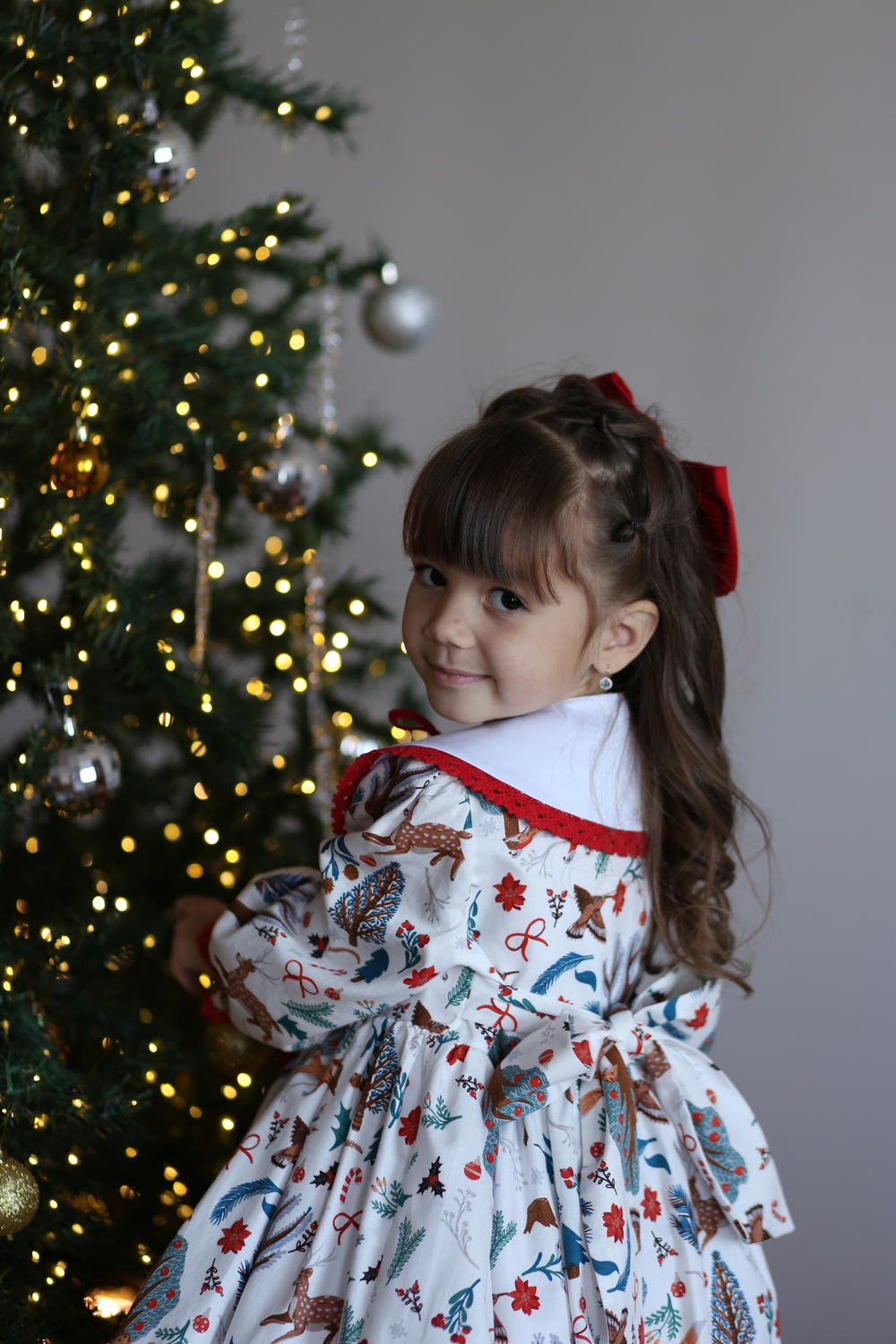 Платье "Лилия" со съемным воротником нг звери