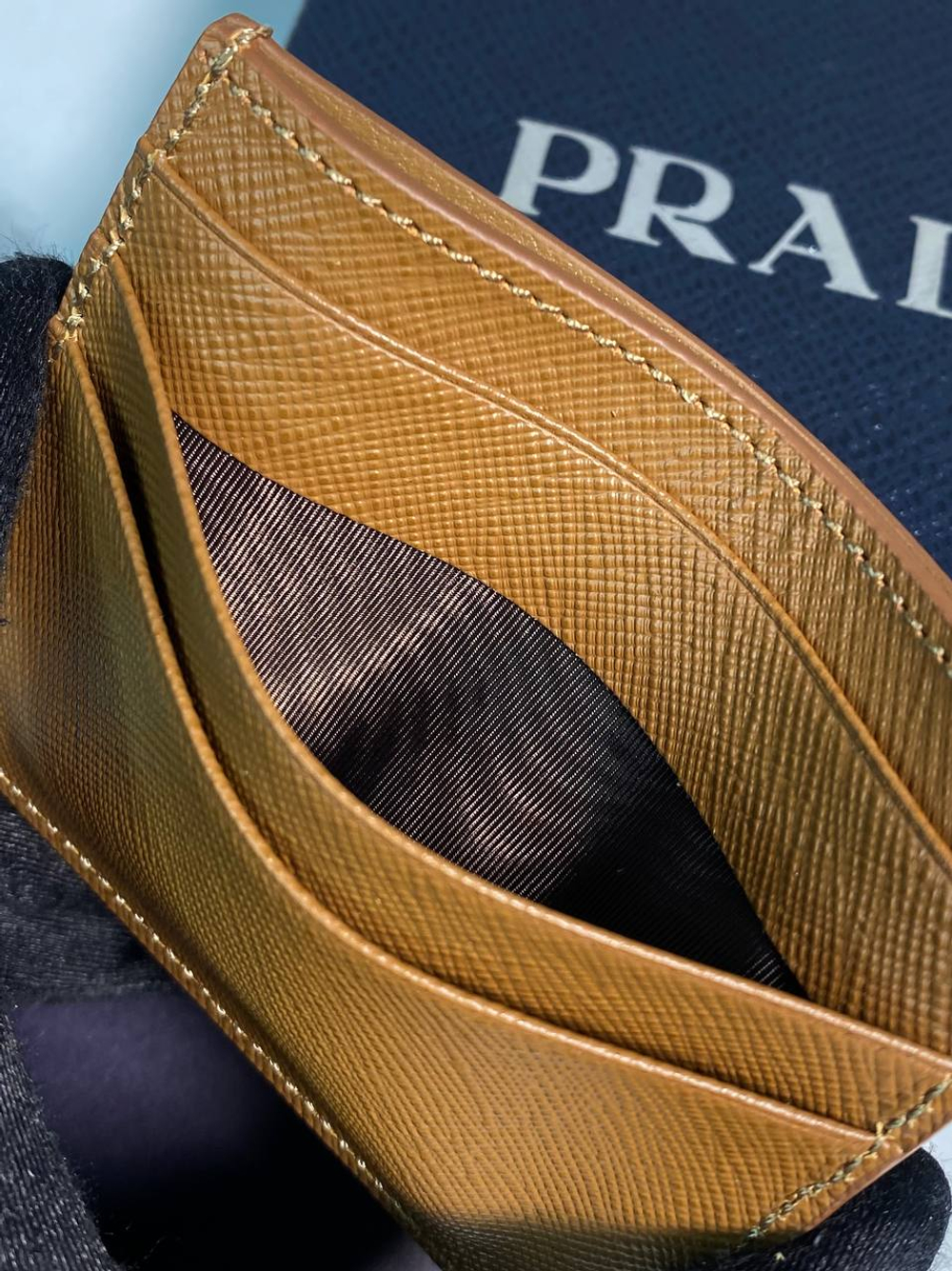 Картхолдер Prada
