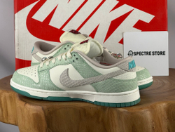 Nike Dunk Low LX Year of the Dragon