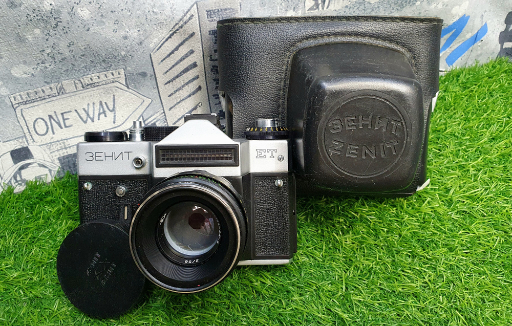 Фотоаппарат Zenit ET + Helios 44-2