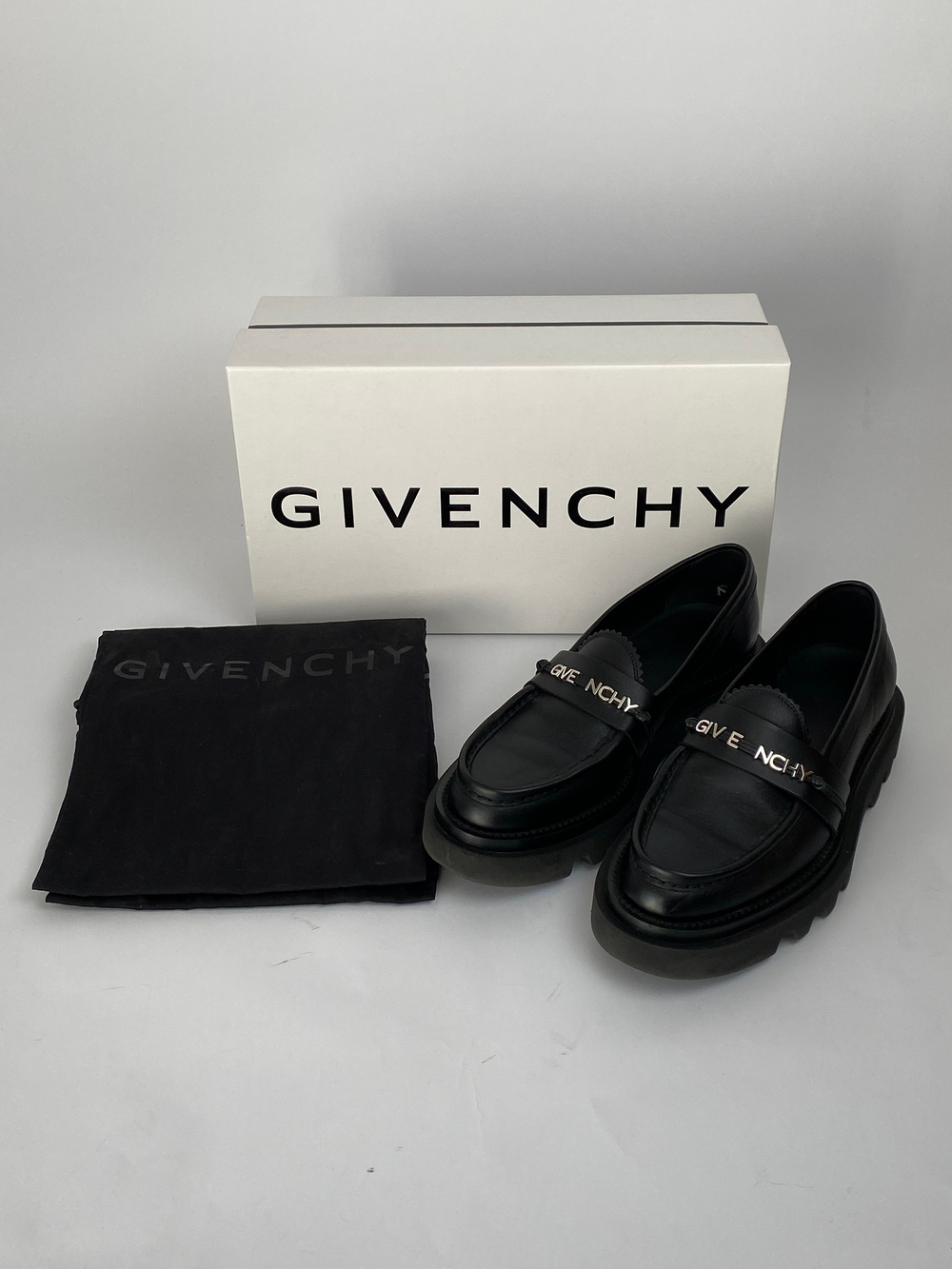 Лоферы Givenchy