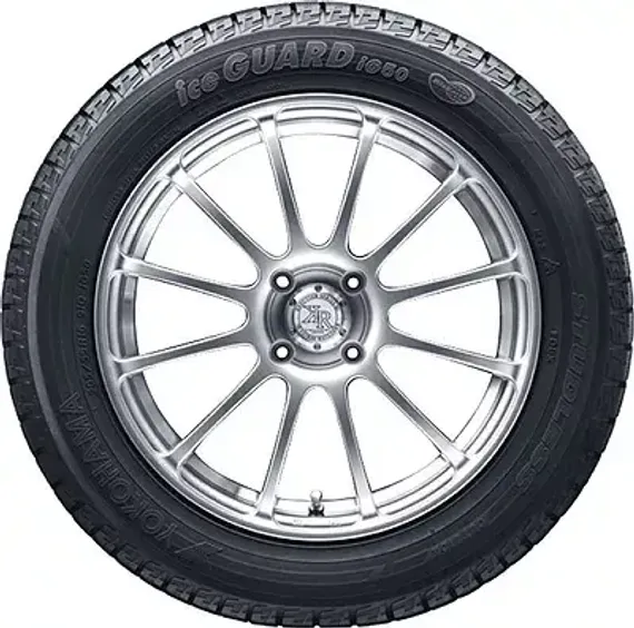 Yokohama Ice Guard IG50+ 235/50 R18 97Q