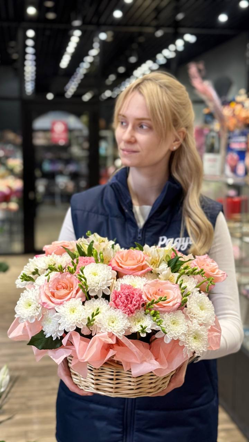 Композиция в корзине