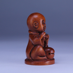 Нэцкэ Ребенок монах