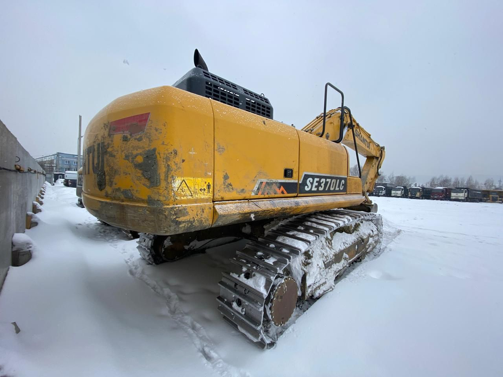 SHANTUI SE* Экскаватор SE370LC (Дизельный, 8,9 л, 248 л.с., АТ)