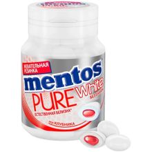 Жевательная резинка Mentos Клубника 54 г