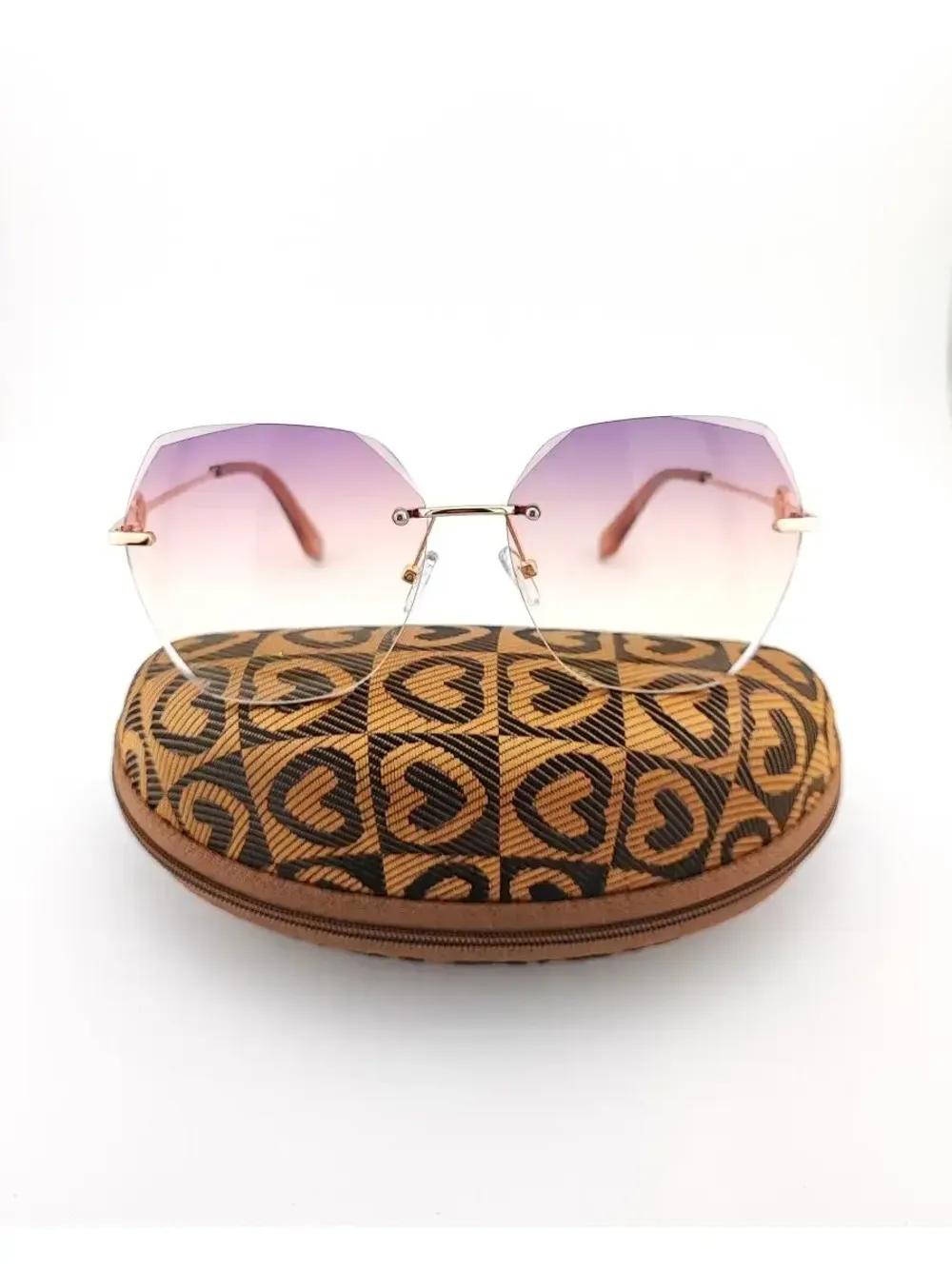 Очки солнцезащитные