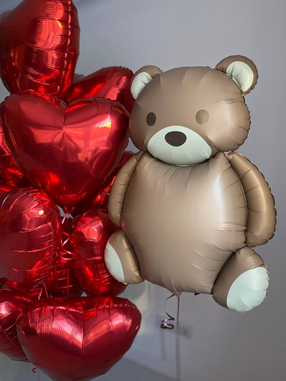 Набор воздушных шаров Мишка с красными сердцами №2312