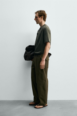 ZARA ФУТБОЛКА RELAXED FIT INTERLOCK, ТЕМНЫЙ ХАКИ