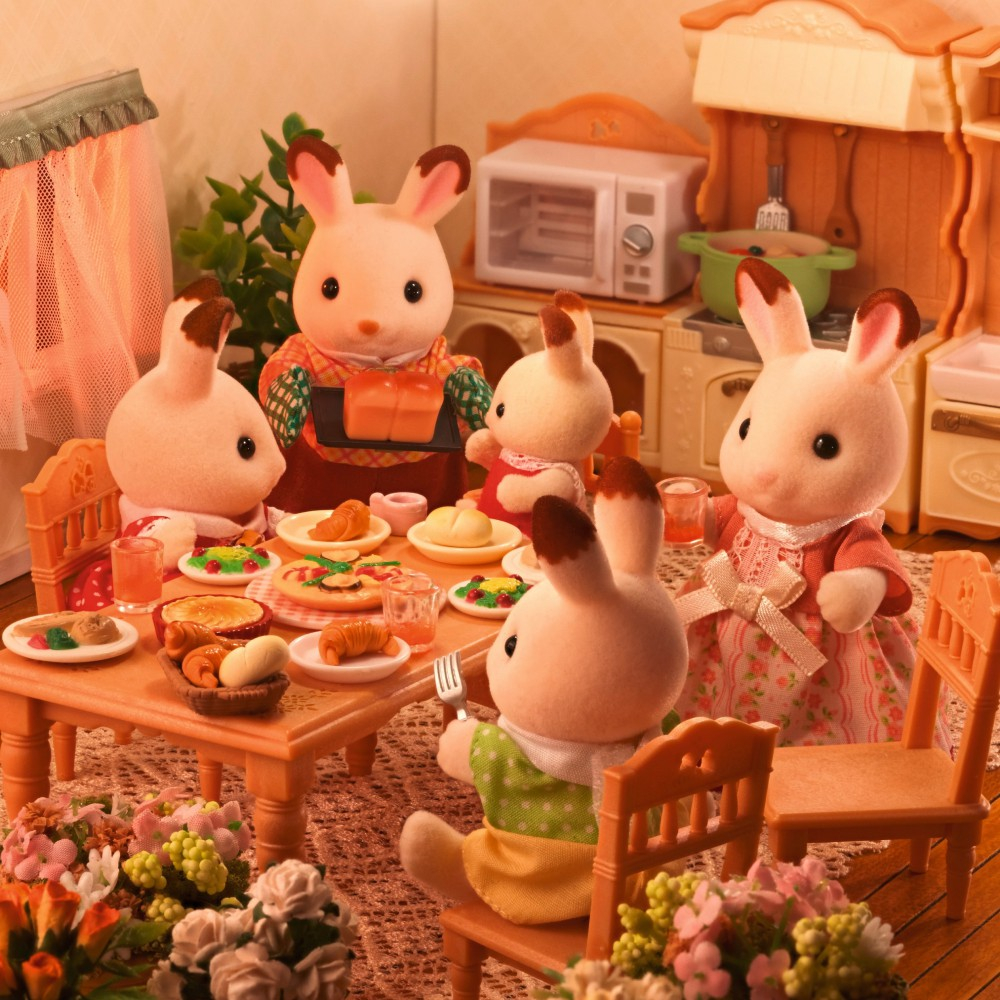 Epoch 5655 — Sylvanian Families «Семья кроликов с шоколадными ушками» 5655 — фото 5
