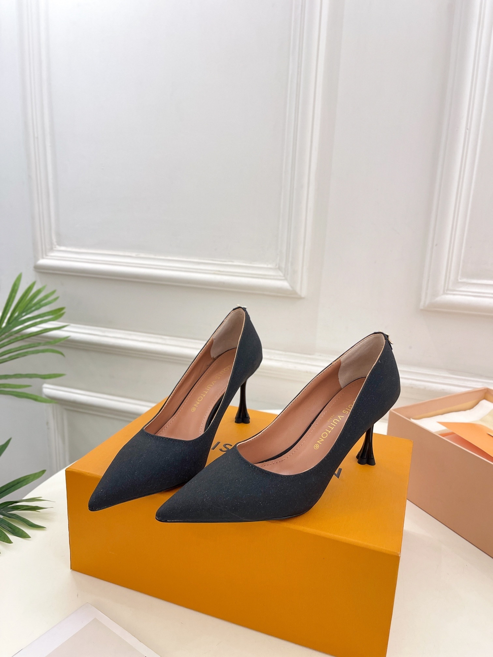Louis Vuitton Blossom Pump