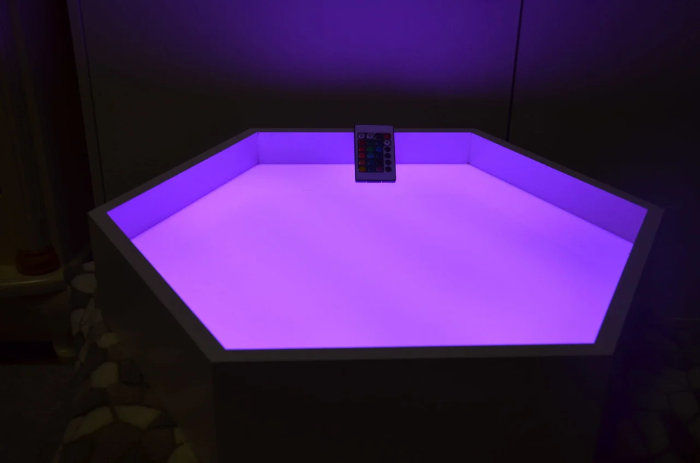 Световой планшет для рисования песком Многогранный, 52х60х12 см