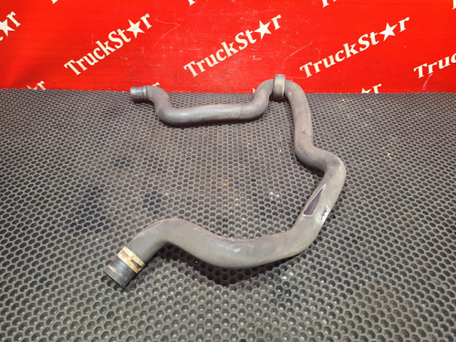 Патрубок отопителя