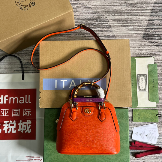 Gucci Diana Mini Tote Bag 20 cm