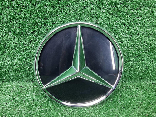 Эмблема решетки радиатора Mercedes GLE V167 18-24