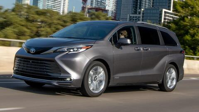 Автоковрики для Toyota Sienna Hyibrid, 4 - поколение (2020-2023) Левый руль. 3 ряда. Америка.