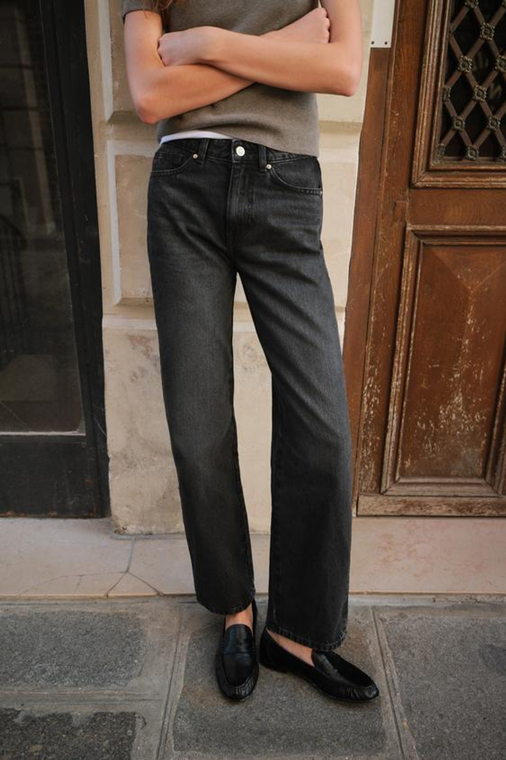 ZARA ДЖИНСЫ Z.03 REGULAR FIT С ВЫСОКОЙ ПОСАДКОЙ И УДЛИНЕННЫМИ БРЮЧИНАМИ, ЧЕРНЫЙ