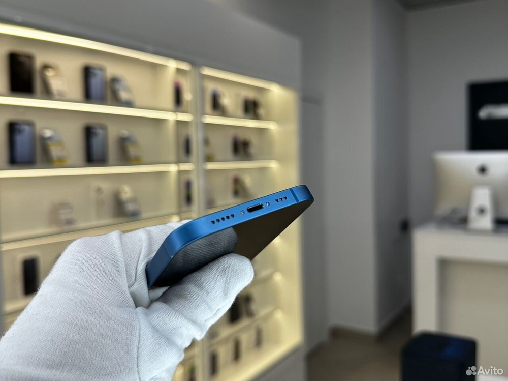 iPhone 13 256 ГБ б/у